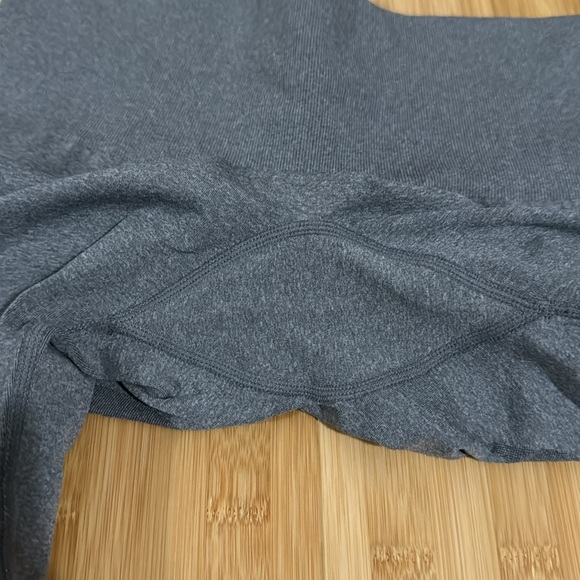 NVGTN Grey OG Contour Seamless Leggings sz M - Picture 4 of 6